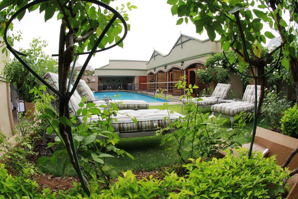 Oleander Guest House Kimberley Eksteriør billede